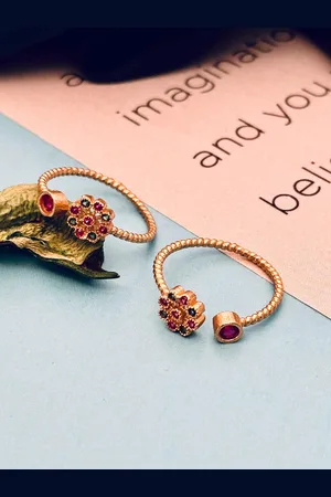 Anouk Set Of 2 Gold-Plated American Diamond Studded Toe Rings