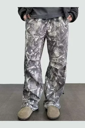 HERE&NOW Men Straight Fit Printed Jeans