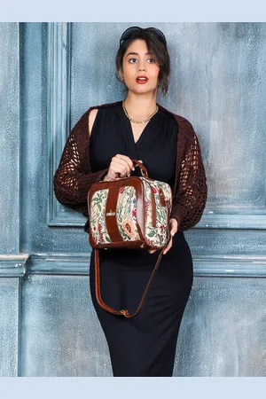 THE CLOWNFISH Elsie Floral Printed Structured Sling Bag