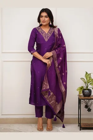 Lilots Floral Embroidered V-Neck Straight Chanderi Silk Kurta With Trousers And Dupatta