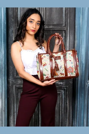 THE CLOWNFISH Lorna Tassels Floral Printed Structured Handheld Bag