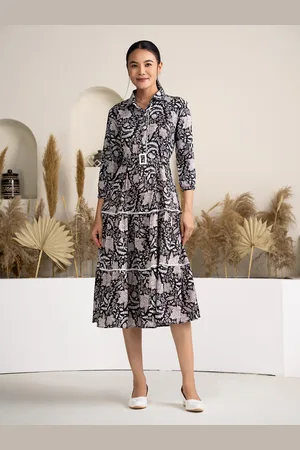 DressBerry Women Floral Printed Crepe Fit & Flare Dress