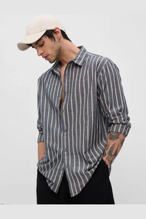 The Souled Store Men Spread Collar Vertical Striped Cotton Casual Shirt