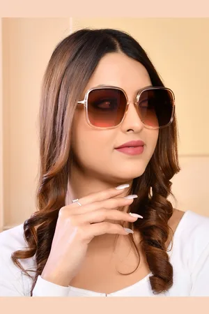 Royal Son Women Oversized UV Protected Sunglasses CHI0096-C2