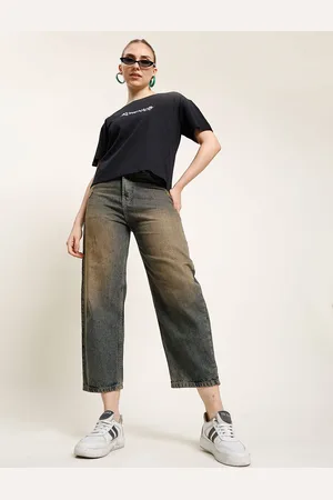 Bene Kleed Women Classic Relaxed Fit High-Rise Low Distress Light Fade Jeans