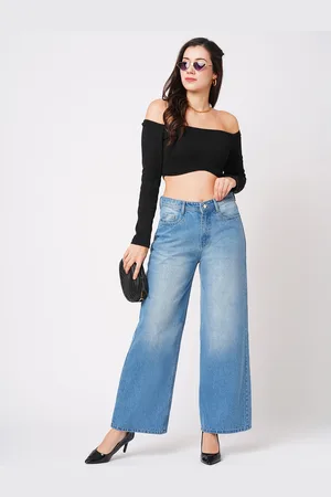 Globus Women Blue Flared Mid-Rise Clean Look Light Fade Cotton Jeans