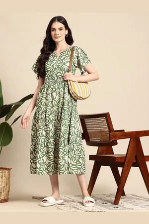 Mast & Harbour Floral Print Flared Sleeve A-Line Tiered Midi Dress