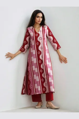 trueBrowns Ethnic Motifs Printed High Slit Pure Cotton Kurta with Trousers