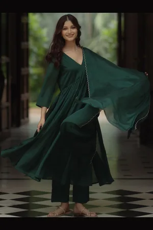 anayna Women High Slit Kurta with Trousers & With Dupatta