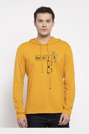 Friskers Men Gold-Toned Typography Printed T-shirt
