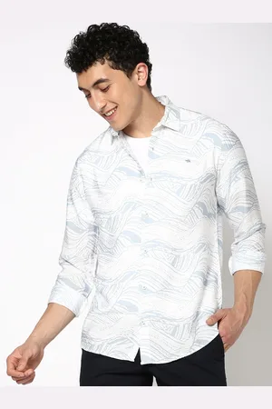Blue Buddha Men Tailored Fit Spread Collar Abstract Printed Cotton Casual Shirt