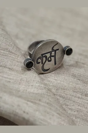 Molcha Oxidised Silver-Toned Adjustable Finger Ring