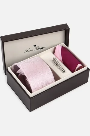 Louis Philippe Men Accessory Gift Set