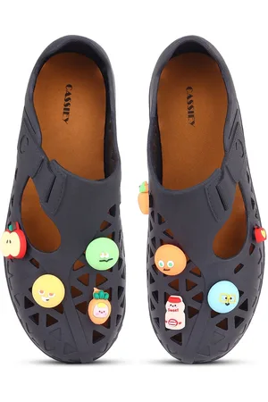 CASSIEY Women Rubber Slip-On