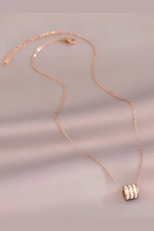 KARISHMA KREATIONS Rose Gold-Plated Circular Pendant With Chain