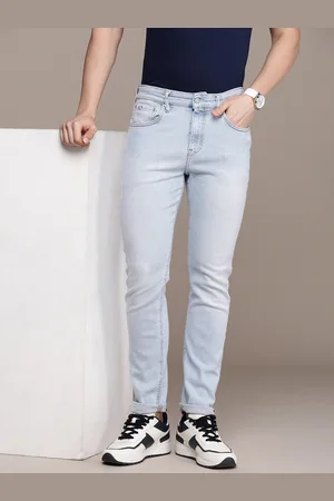 Calvin Klein Men Super Skinny Fit Low-Rise Light Fade Stretchable Jeans