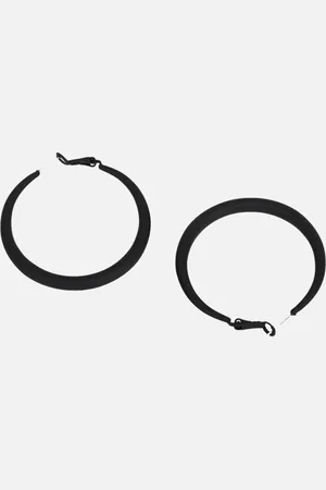 Kazo Circular Matte Hoop Earrings