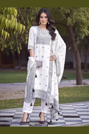 HRITIKA Women Regular Kurta with Trousers & With Dupatta