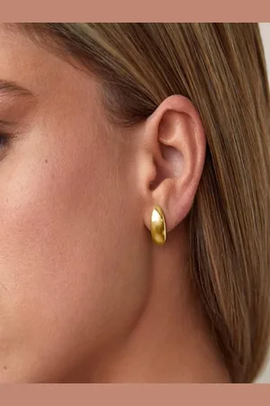 AQUASTREET 14K Gold Plated Lightweight Tear Drop Stud Earrings