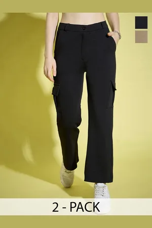 BuyNewTrend Women Relaxed High-Rise Cargos Trousers