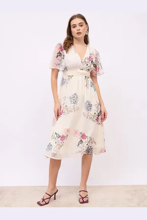 Styli Women V-Neck Puff Sleeves Floral Print A-Line Midi Dress