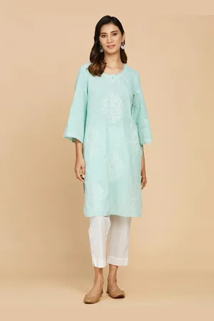 Fabindia Floral Embroidered Chikankari Cotton Kurta