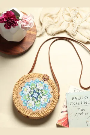 HABERE INDIA Structured Sling Bag