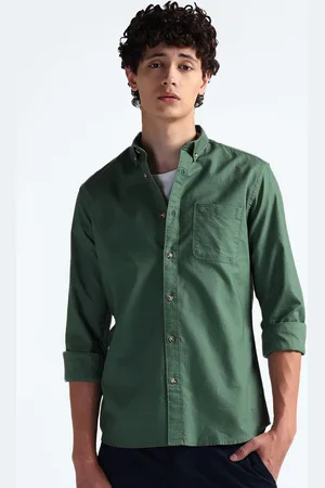 Flying Machine Men Solid Slim Fit Casual Shirt