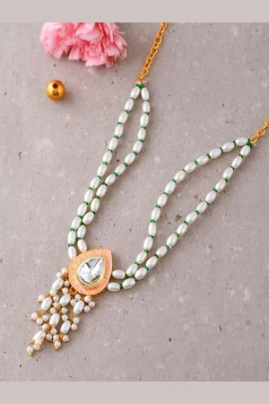 Dastoor Gold-Plated Kundan Stone Studded & Beaded Necklace