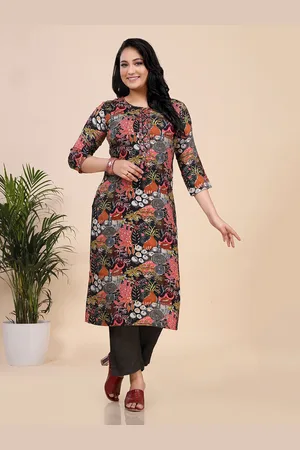 Amchoor Floral Printed Round Neck Straight Kurta