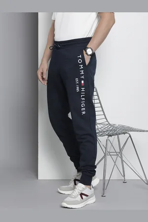 Tommy Hilfiger Men Pure Cotton Brand Logo Embroidered Joggers