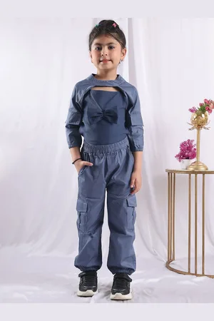 NEUDIS Girls Shoulder Straps Top With Joggers & Jacket