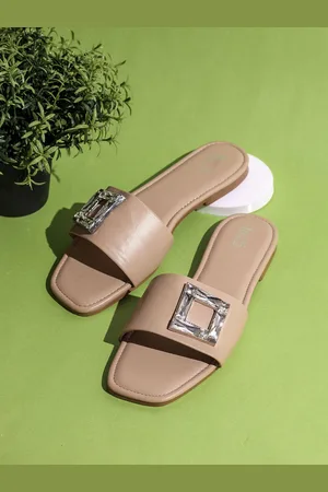 Inc 5 Women Open Toe Flats with Buckles
