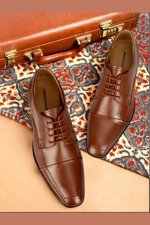 Provogue Men Textured Leather Formal Derbys