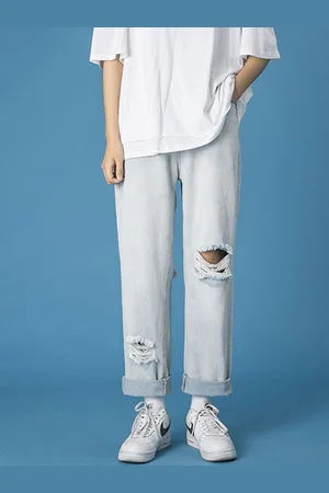HERE&NOW Men Straight Fit Slash Knee Jeans