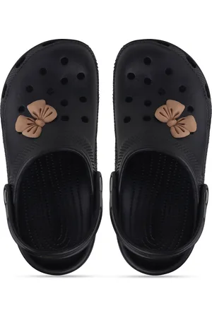CASSIEY Women Croslite Clogs