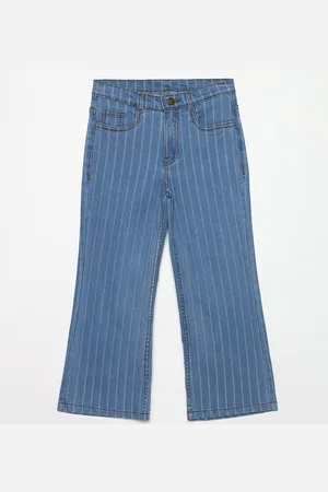 Killer Girls Flared Low-Rise Low Distress Stretchable Jeans