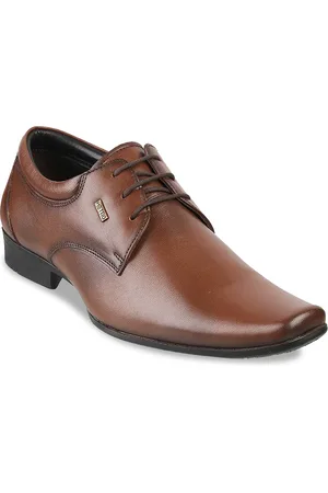 Metro Men Brown Solid Leather Formal Derbys