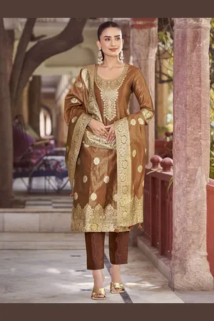 HRITIKA Women Ethnic Motifs Regular Kurta with Trousers & With Dupatta