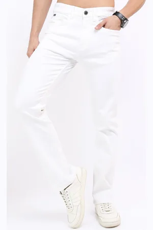 Highlander Men White Straight Fit Mildly Distressed Stretchable Jeans