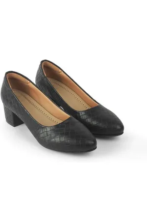 Tresmode Women Textured Block Pumps