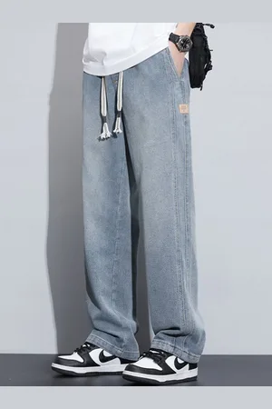 HERE&NOW Men Mid-Rise Clean Look Non Stretchable Jeans
