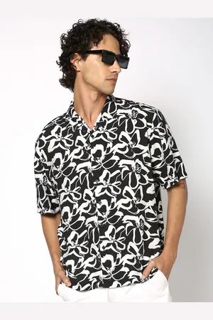 Blue Buddha Men Relaxed Tailored Fit Animal Opaque Printed Casual Shirt