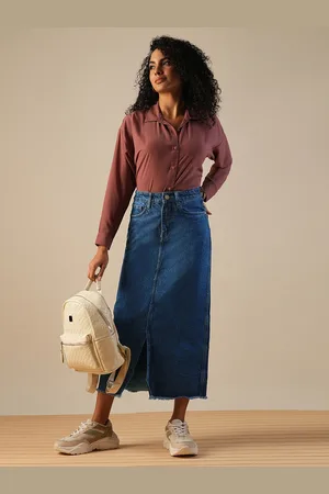 Globus Women Straight Mid-Rise Front Slit Fringed Hem Midi Skirts