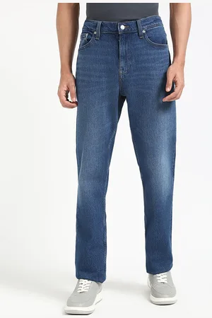 Tommy Hilfiger Men Slim Fit Mildly Distressed Light Fade Stretchable Jeans