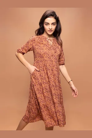 Bombay High Women Floral print Ruffled Neck Midi Dress