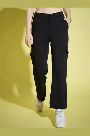 BuyNewTrend Women Relaxed High-Rise Cargos Trousers