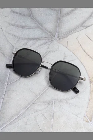 Ted Smith Unisex Round Sunglasses with Polarised and UV Protected Lens SUN-TWOHEX_SLBL
