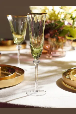 Pure Home and Living Green 2 Pieces Textured Dishwasher Safe Champagne Glass 240ml