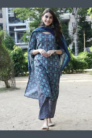 Moda Rapido Ethnic Motifs Printed Pure Cotton Straight Kurta With Trousers And Dupatta